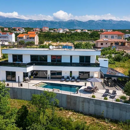 Mint Maslenica